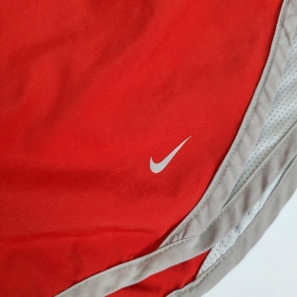 Ohio State Red Nike Dri-Fit Team Womens Large 12-14 Running Shorts - Picture 2 of 10